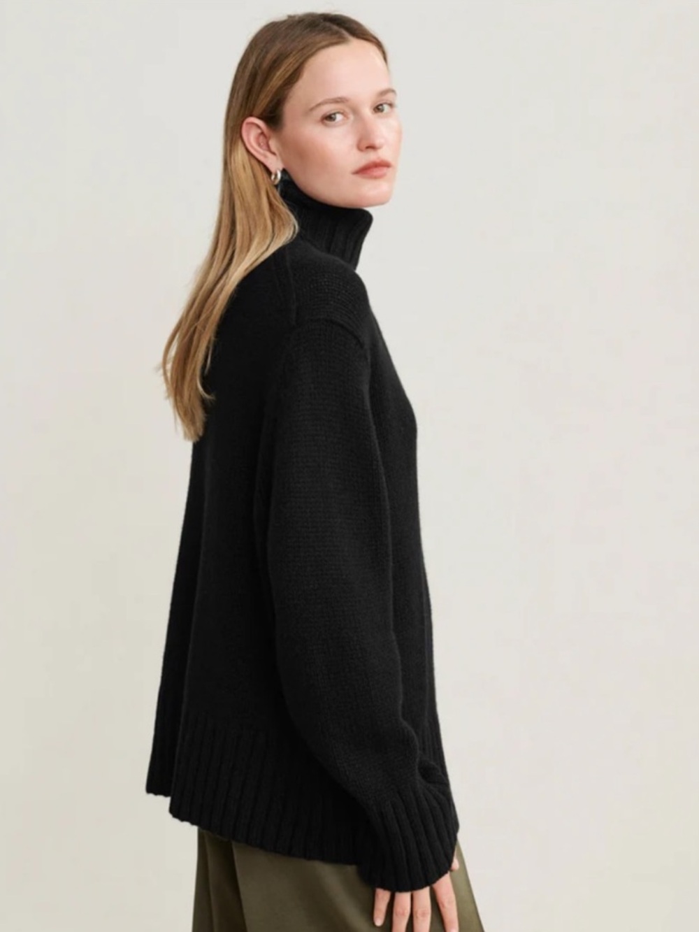 Jenni Kayne Cashmere Jet Turtleneck